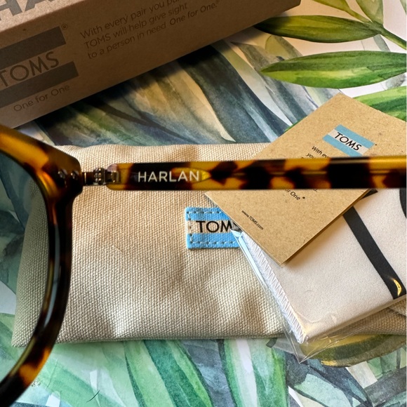 Toms Harlen Sunglasses NWT - Picture 8 of 8